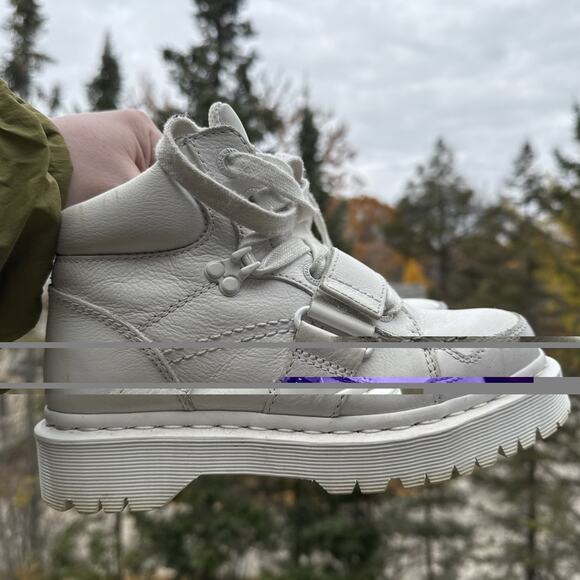 Dr. Martens Zuma II Women's 6 Ankle Lace-Up Strap White Zuma II UK 4 EU 37 - Picture 15 of 16